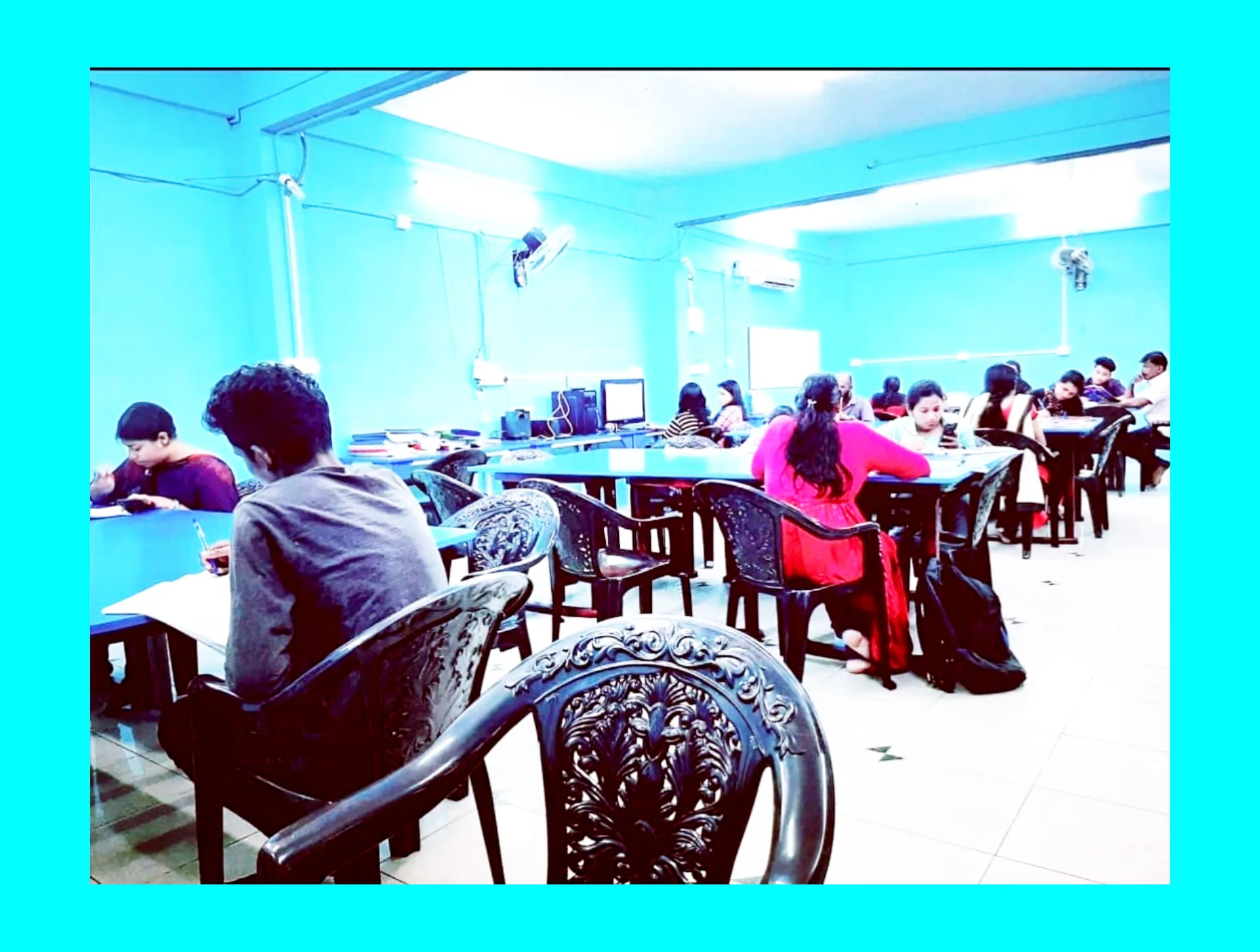 Image gallery marquee