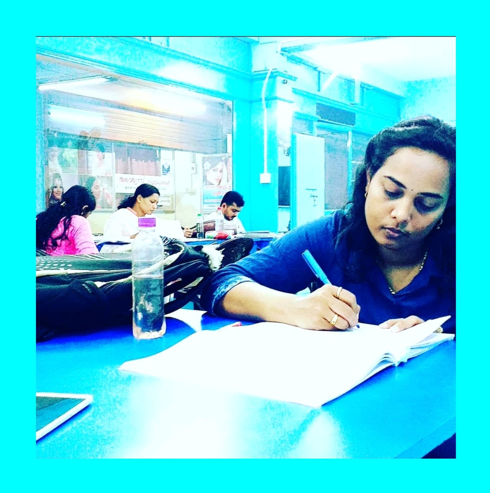 Image gallery marquee