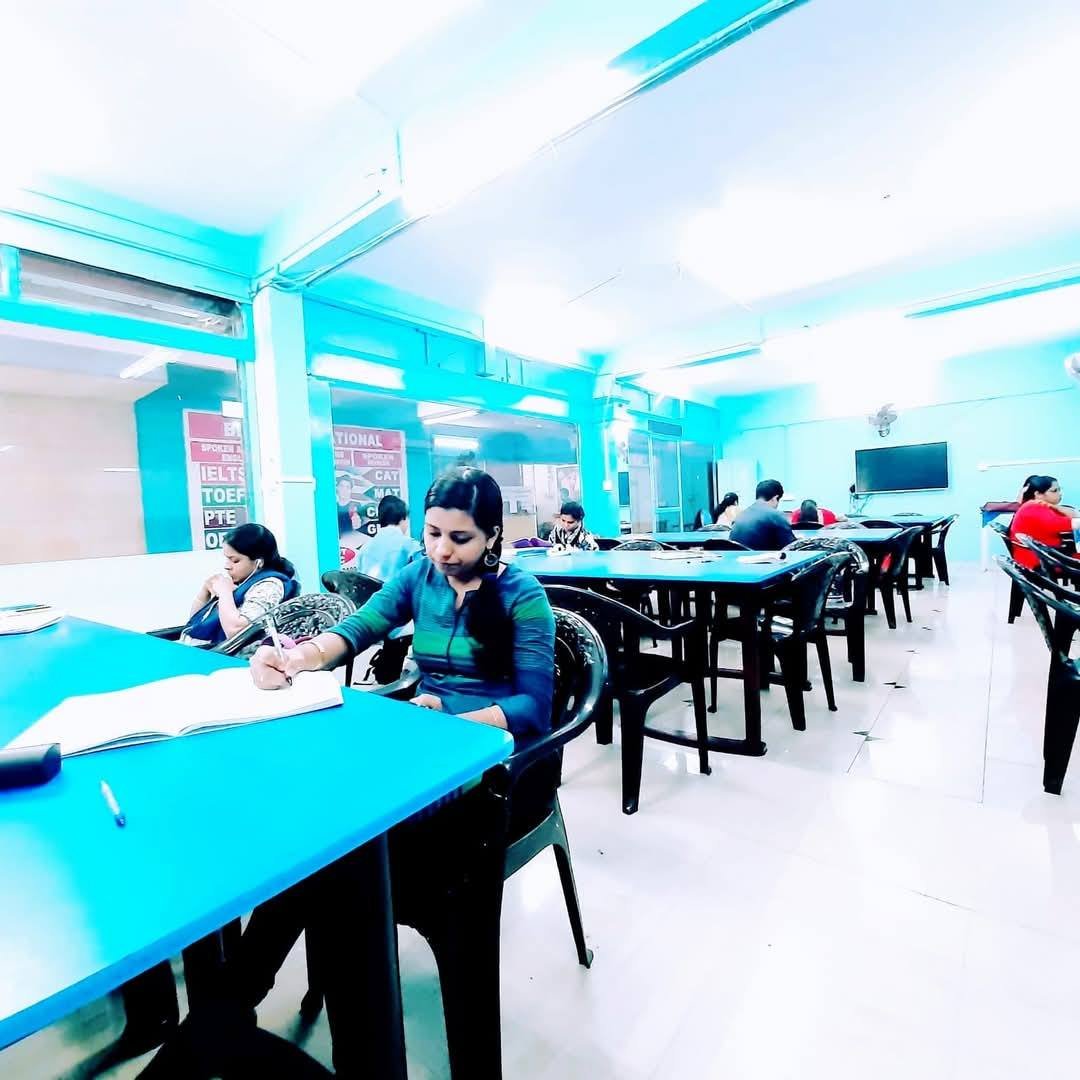 Image gallery marquee