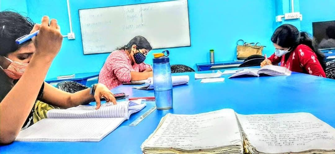 Image gallery marquee